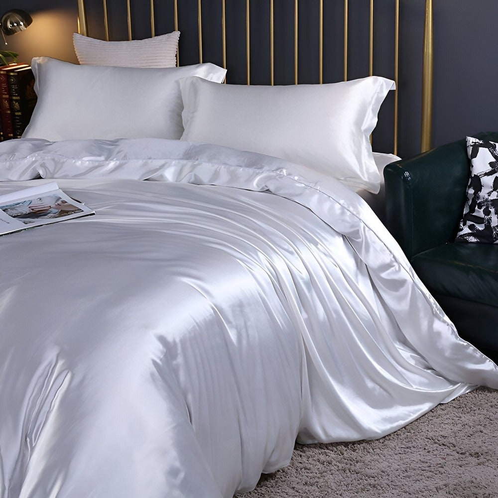 Breathable Mulberry Silk Duvet Cover Set with Pillowcases