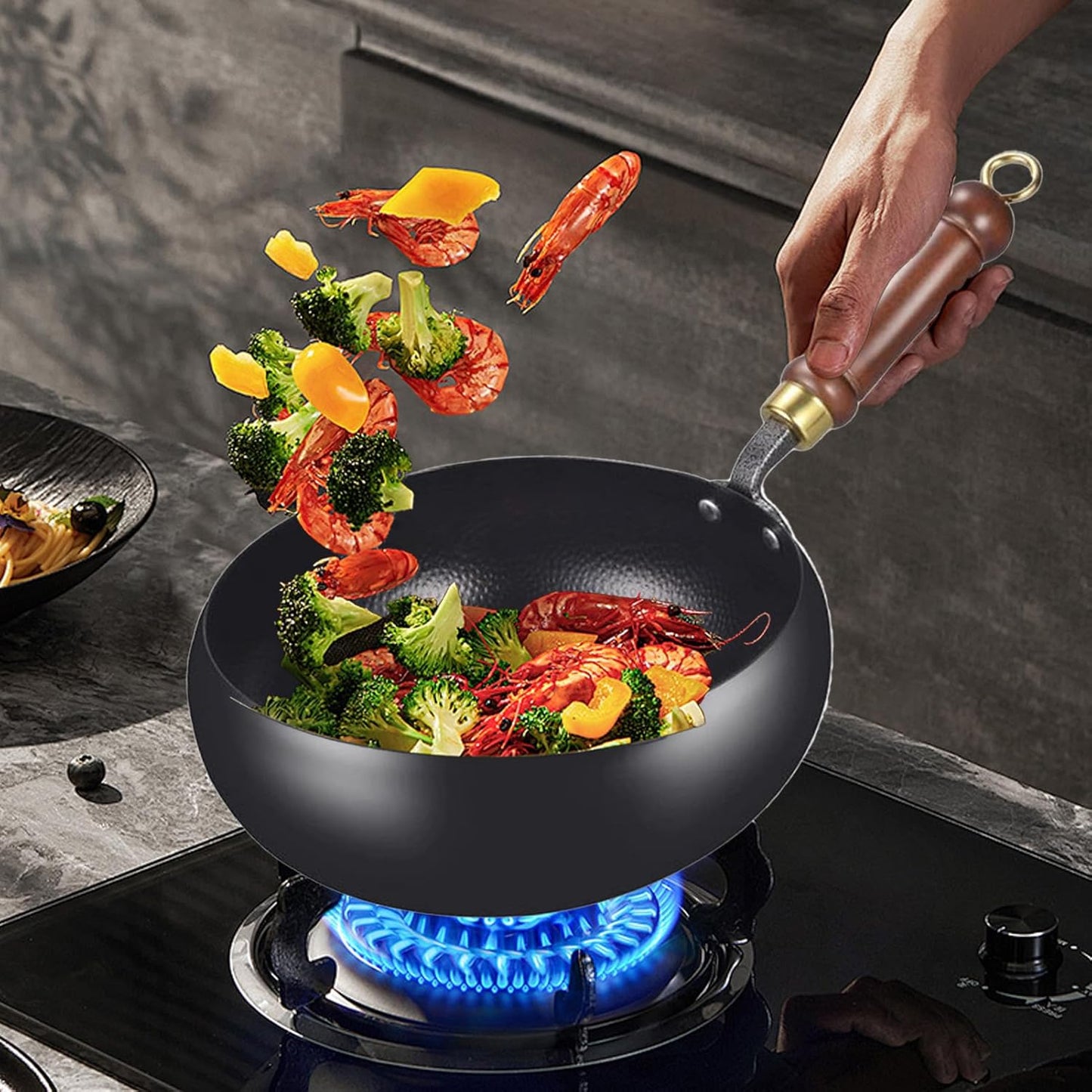 Cast Iron Wok Pan Healthy Non-Coated High-Heat Versatile Cooking Pan