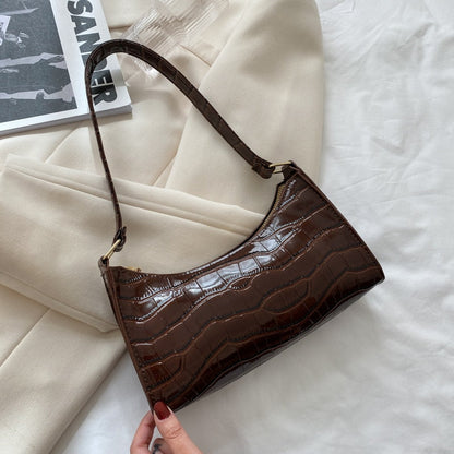 Celine Fashion Handbag Women Shoulder Bag Elegant Retro Purse