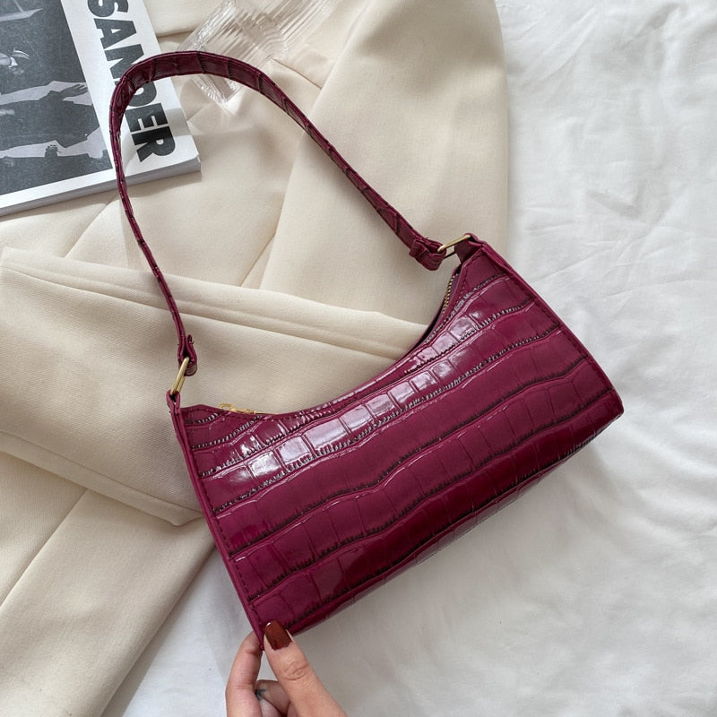 Celine Fashion Handbag Women Shoulder Bag Elegant Retro Purse