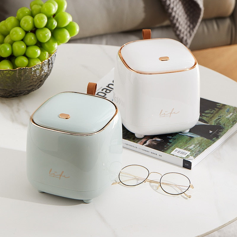 Compact Luxury Desktop Trash Bin – Stylish & Hygienic Table Wastebasket