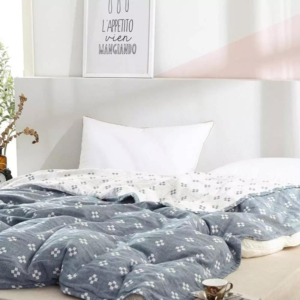 Cotton Throw Blanket with Geometric Pattern