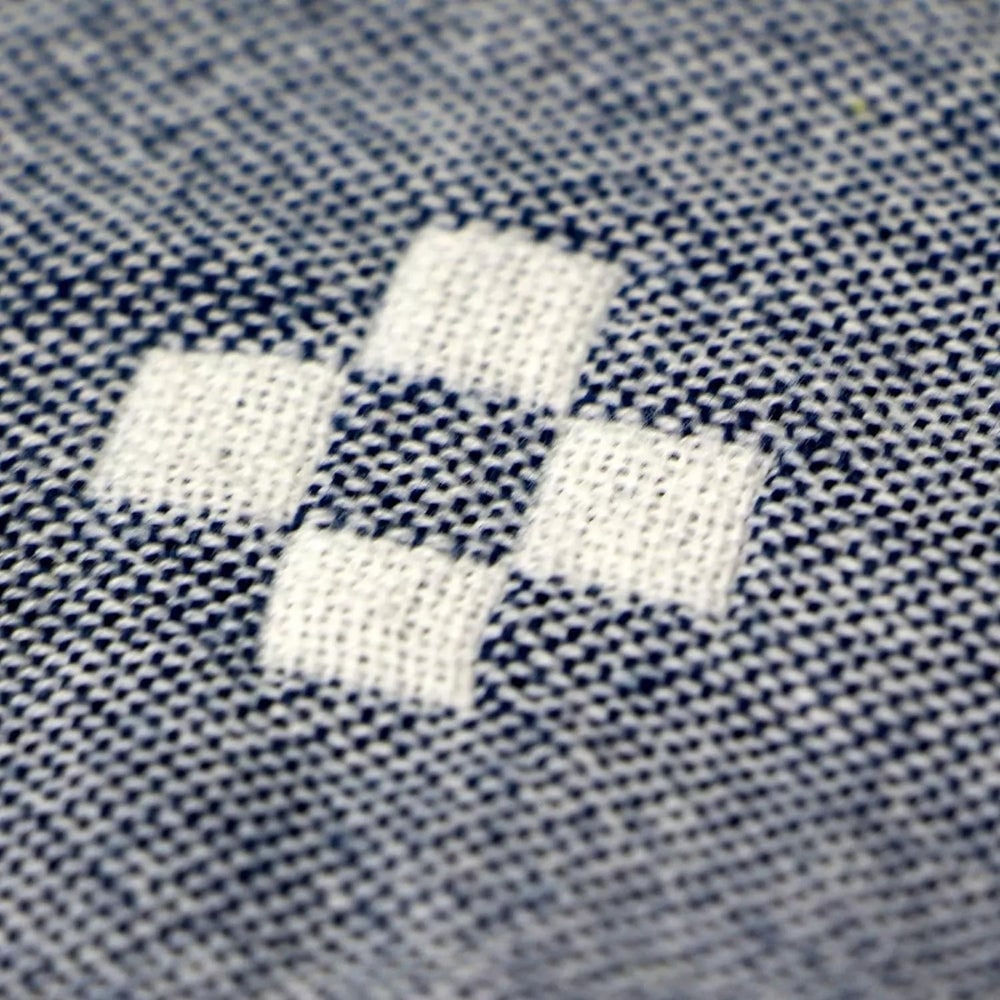 Cotton Throw Blanket with Geometric Pattern