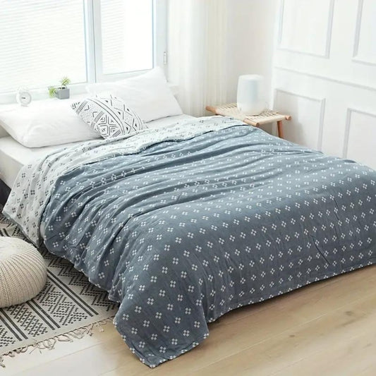 Cotton Throw Blanket with Geometric Pattern