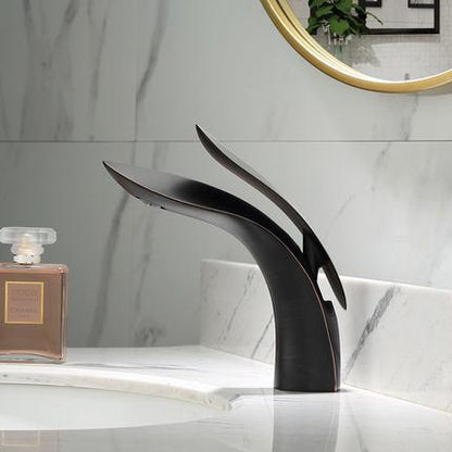 Curved Bathroom Faucet Rose Gold Single Handle Basin Tap