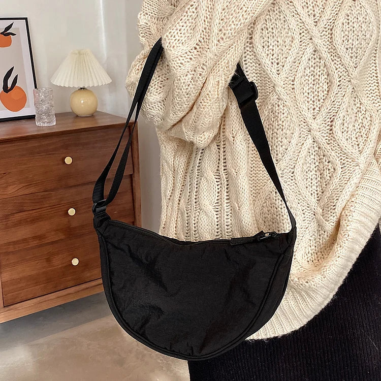 Dumpling Crossbody Bag Lightweight Fashion Shoulder Bag