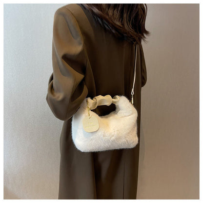 Fluffy Handbag Soft Plush Trendy Tote for Everyday Use