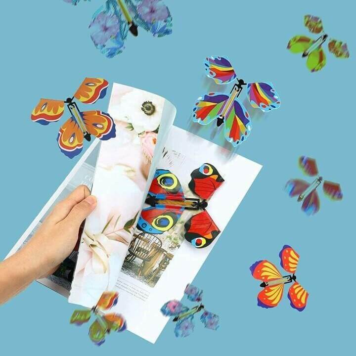 Flying Butterfly Surprise Toy Wind Up Gift Card Decoration