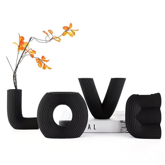 Love Figurine Set Modern Decorative Shelf Ornaments