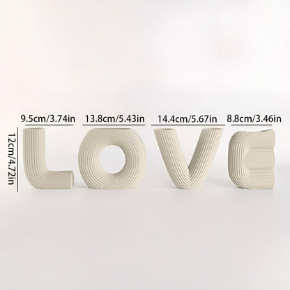 Love Figurine Set Modern Decorative Shelf Ornaments
