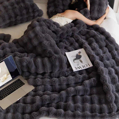 Luxury Soft Faux Fur Blanket Plush Cozy Throw for Sofa Bed and Home