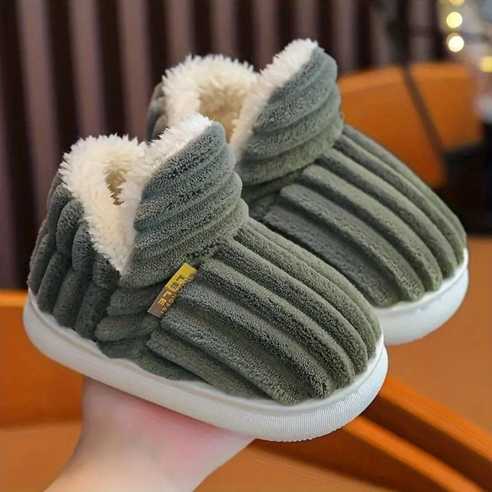 Men's Outdoor Plush Slippers Slip On Casual Footwear
