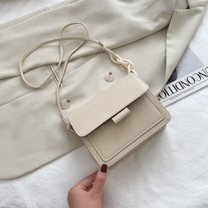Minimalist Crossbody Shoulder Bag for Everyday Style
