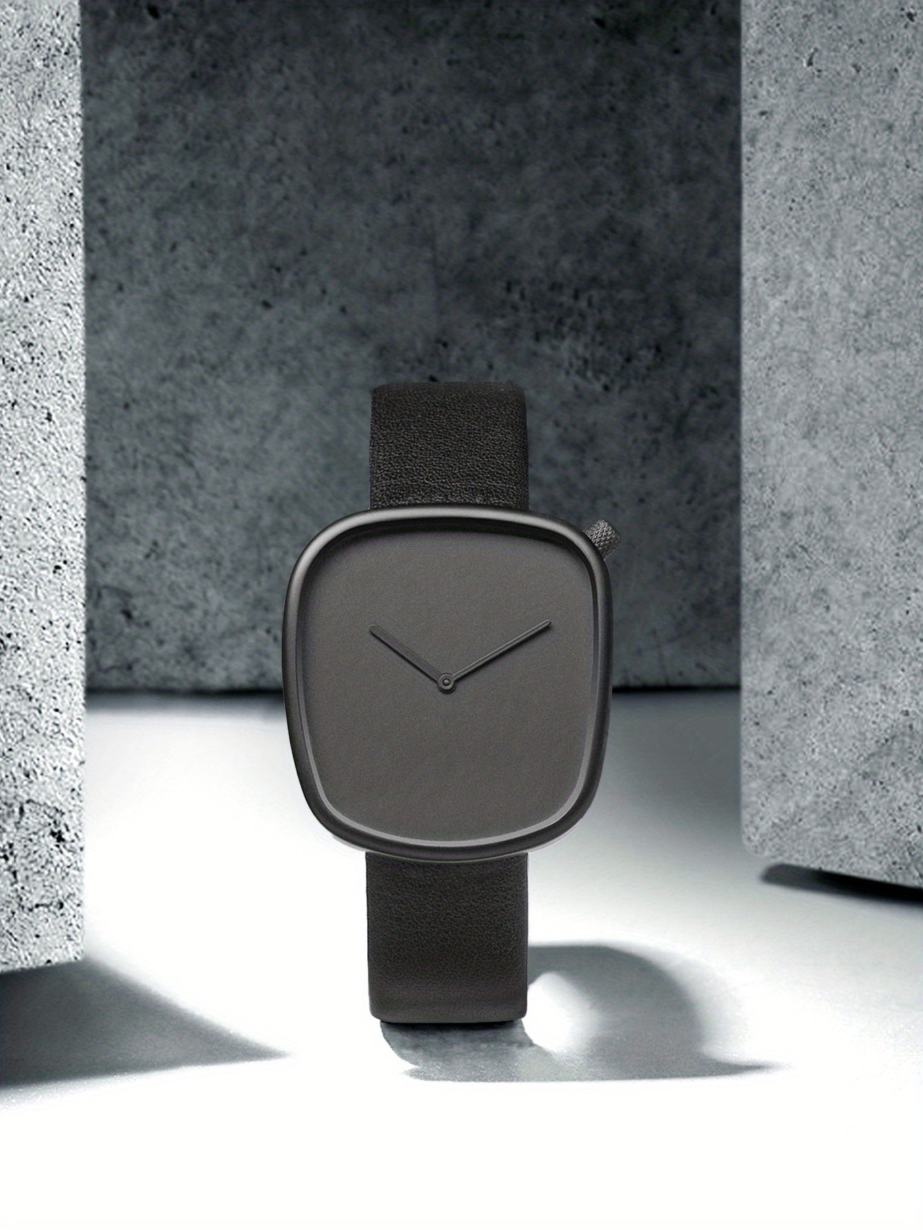 Minimalist Mens Watch Stainless Steel Analog Watch Leather Strap