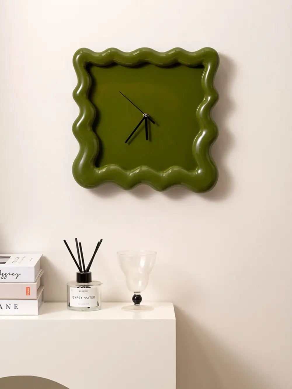 Modern Biscuit Wall Clock Silent Quartz Decorative Cream Kitchen Living Room