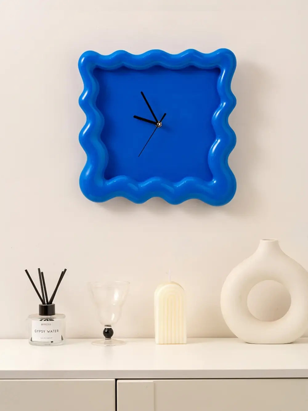 Modern Biscuit Wall Clock Silent Quartz Decorative Cream Kitchen Living Room