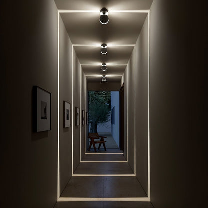 Moderne plafondspot met 360 graden verstelbare binnenverlichting