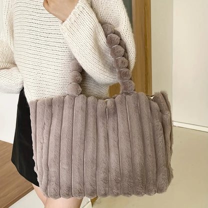Plush Puffy Shoulder Bag Womens Large Capacity Soft Casual Everyday Handbag
