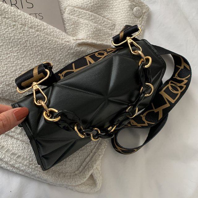 Quilted Crossbody Handbag Chain Strap Womens Fashion Shoulder Bag