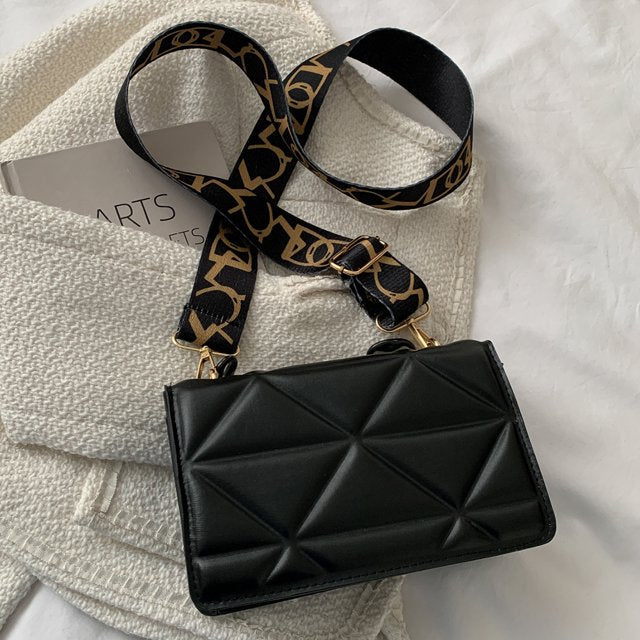 Quilted Crossbody Handbag Chain Strap Womens Fashion Shoulder Bag