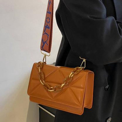 Quilted Crossbody Handbag Chain Strap Womens Fashion Shoulder Bag