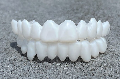 Removable Cosmetic Dental Veneer for Natural Looking Smile