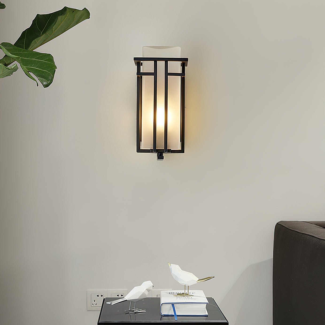 Retro Outdoor Wall Lantern Waterproof Iron Glass Light