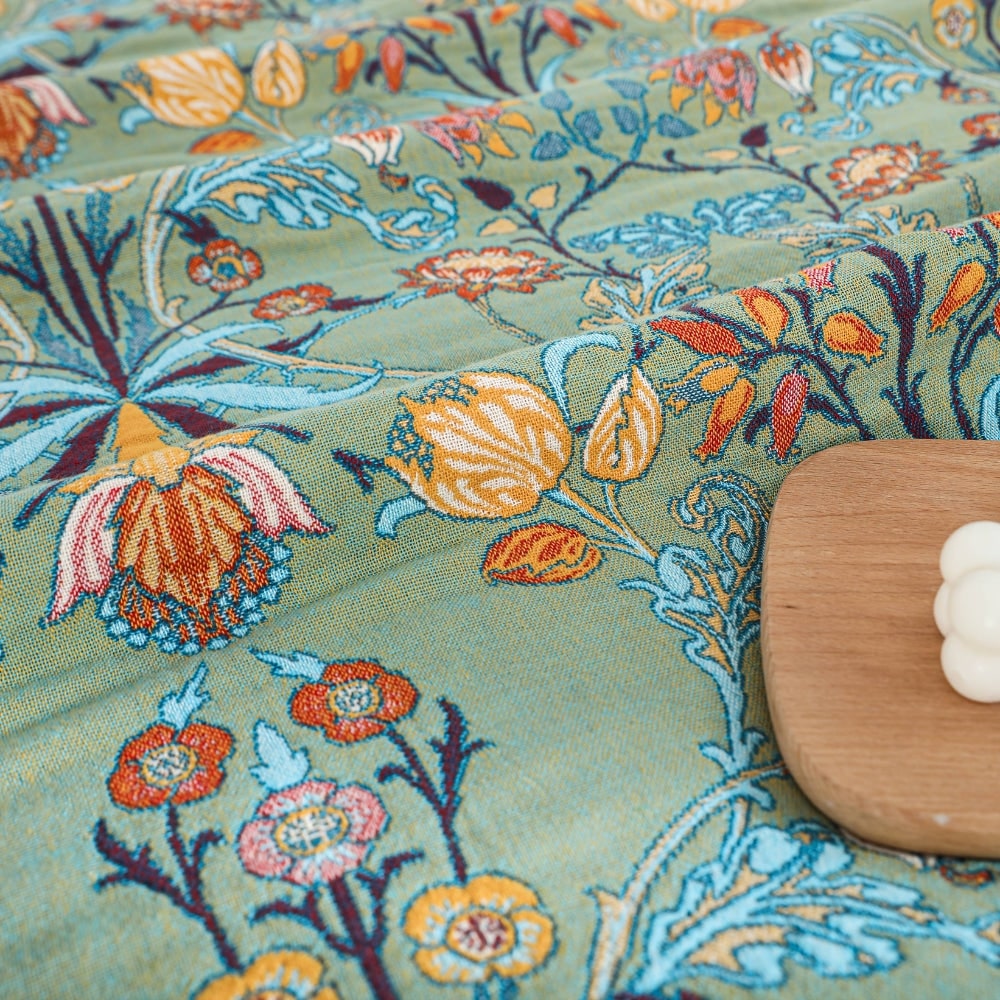 Reversible Woven Cotton Throw Blanket Soft Floral Quilt with Tassels