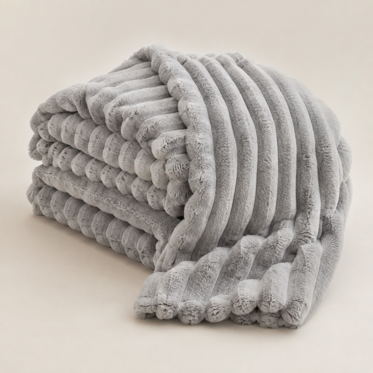 Soft Plush Throw Blanket for Sofa and Bed