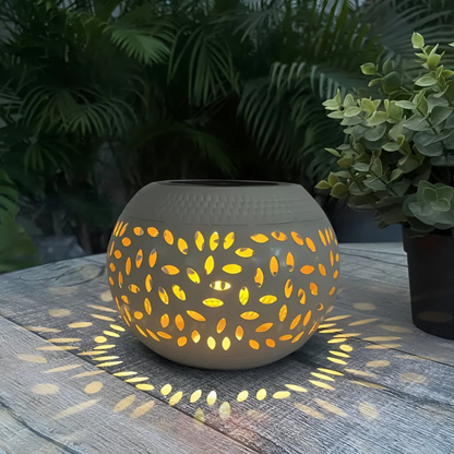 Solar Garden Pattern Light Outdoor Metal Decorative Lamp