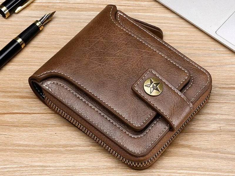 Vintage Leather Wallet with Card Holder Coin Pocket and Zip Closure