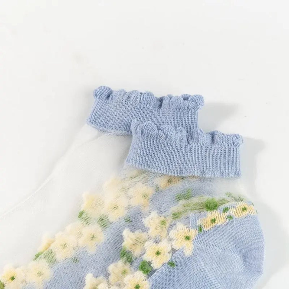 Women's Floral Lace Trim Ankle Socks Soft Breathable Everyday Comfort