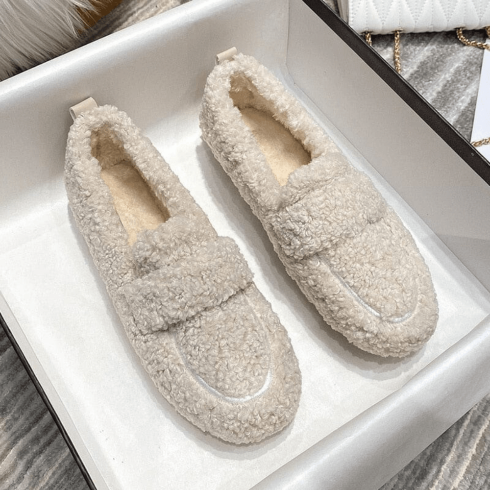 Women's Plush Lined Indoor Slippers with Non Slip Sole