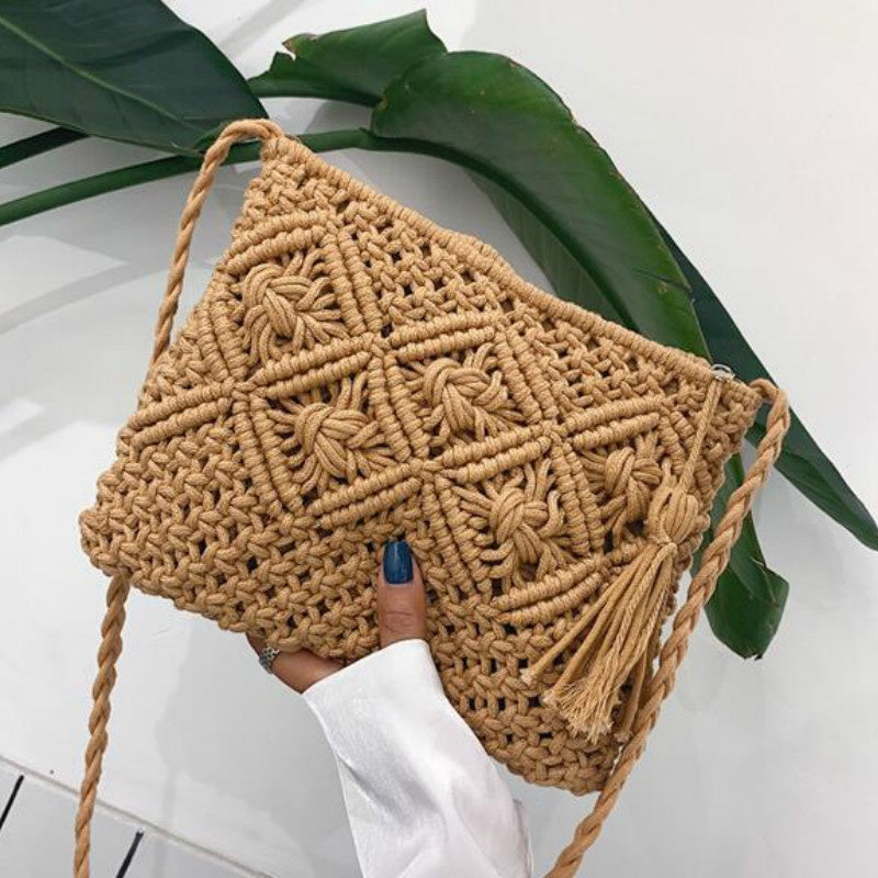 Women's Woven Boho Shoulder Bag Stylish Everyday Handbag