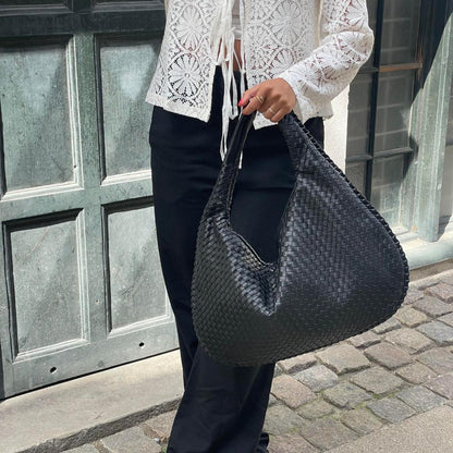 Woven Vegan Leather Handbag Large Capacity Shoulder Tote